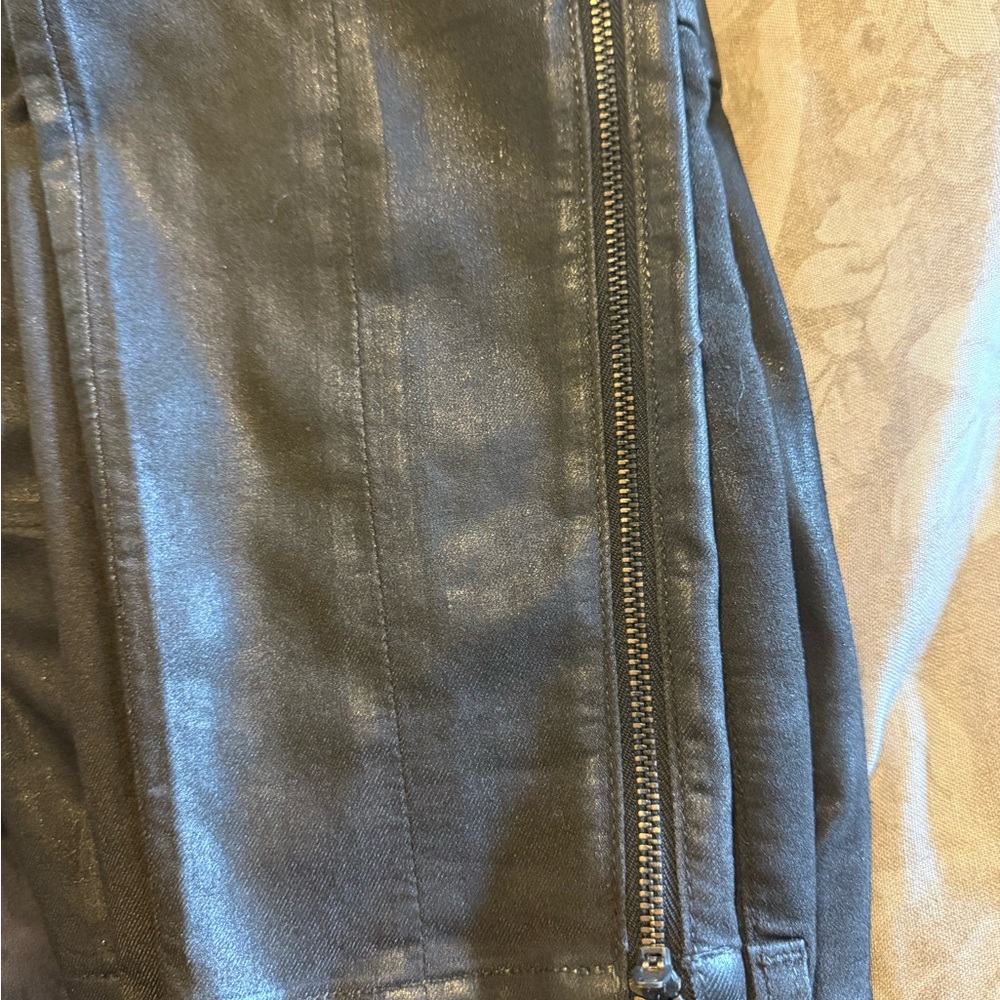 J Brand Women's Black Straight Leg Cargo Coated Denim - Picture 3 of 4